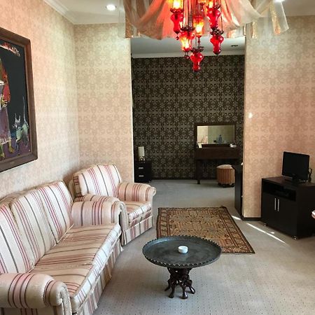 Villa Petrolea Hotel Baku Ngoại thất bức ảnh